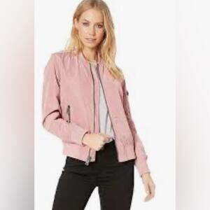 Levi's pale pink bomber jacket Outerwear S